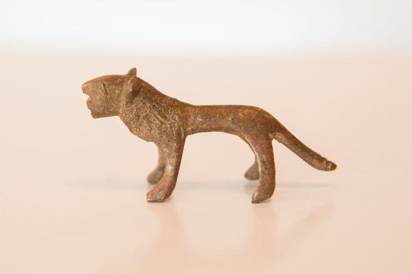 Vintage African Mini Copper Lion // ONH Item ab00431 Image 1
