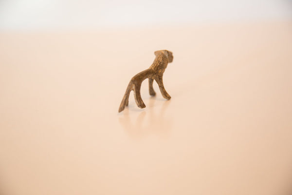 Vintage African Mini Lion with Dusty Patina // ONH Item ab00448 Image 3