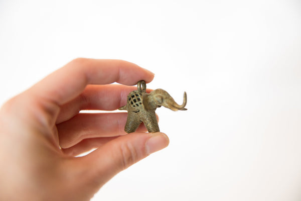 Vintage African Bronze Mesh Design Elephant Pendant // ONH Item ab00527 Image 3