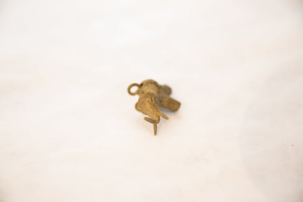 Vintage African Oxidized Bronze Wire Design Elephant Pendant // ONH Item ab00529 Image 1