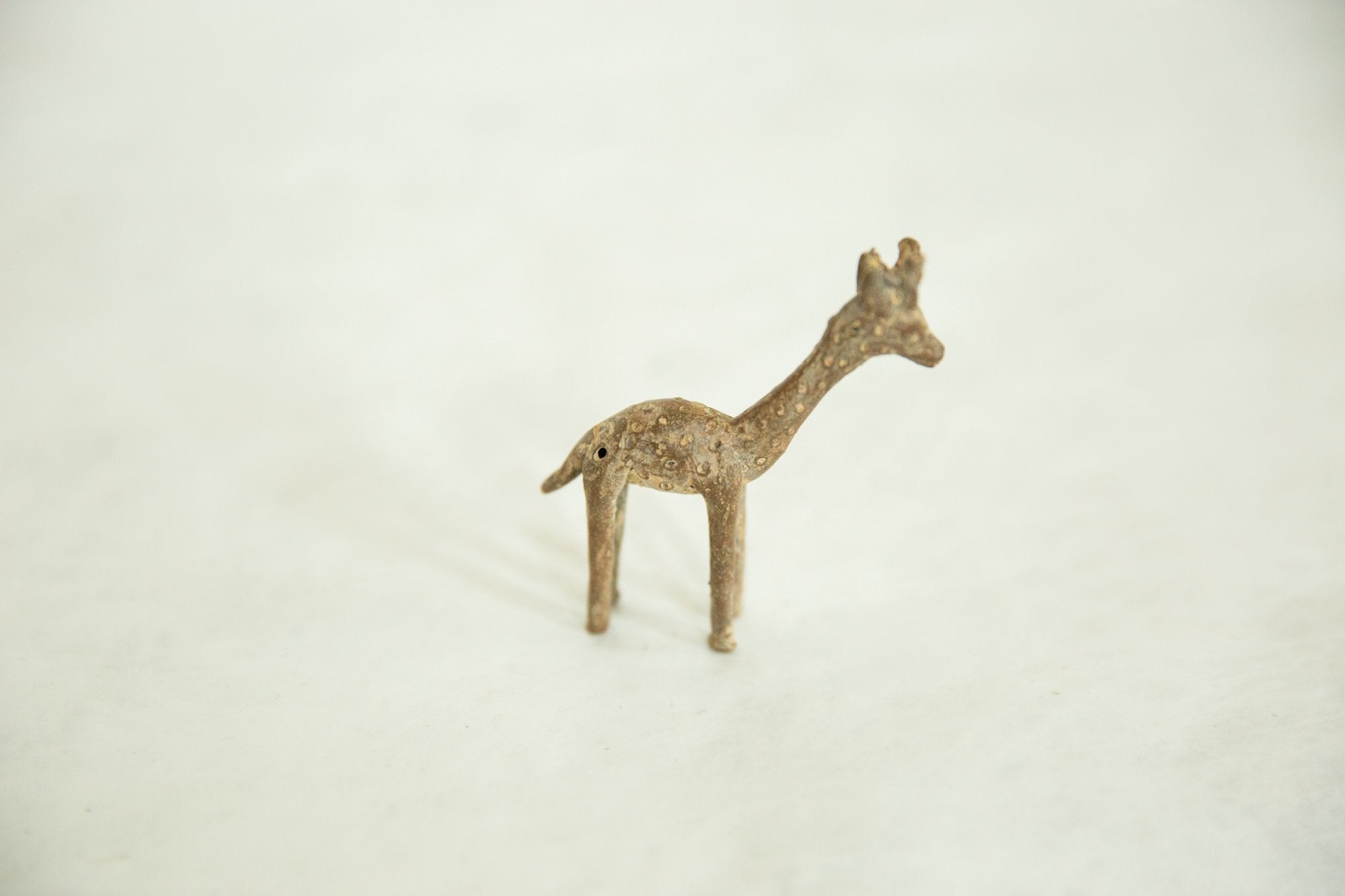 Vintage African Bronze Textured Giraffe // ONH Item ab00616 Image 1