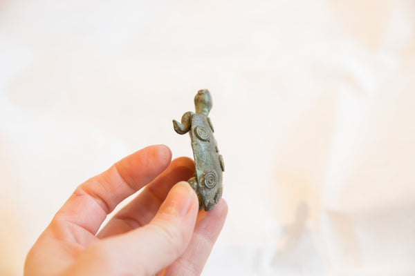 Vintage African Dark Oxidized Circle Back Design Turtle // ONH Item ab00691 Image 3