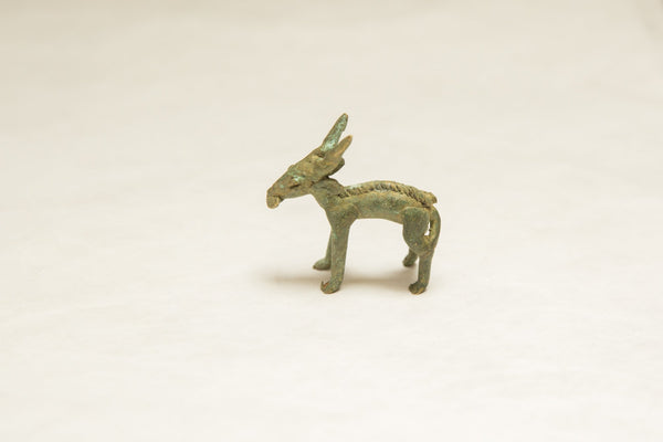 Vintage African Oxidized Impala Eating Leaf // ONH Item ab00748 Image 2