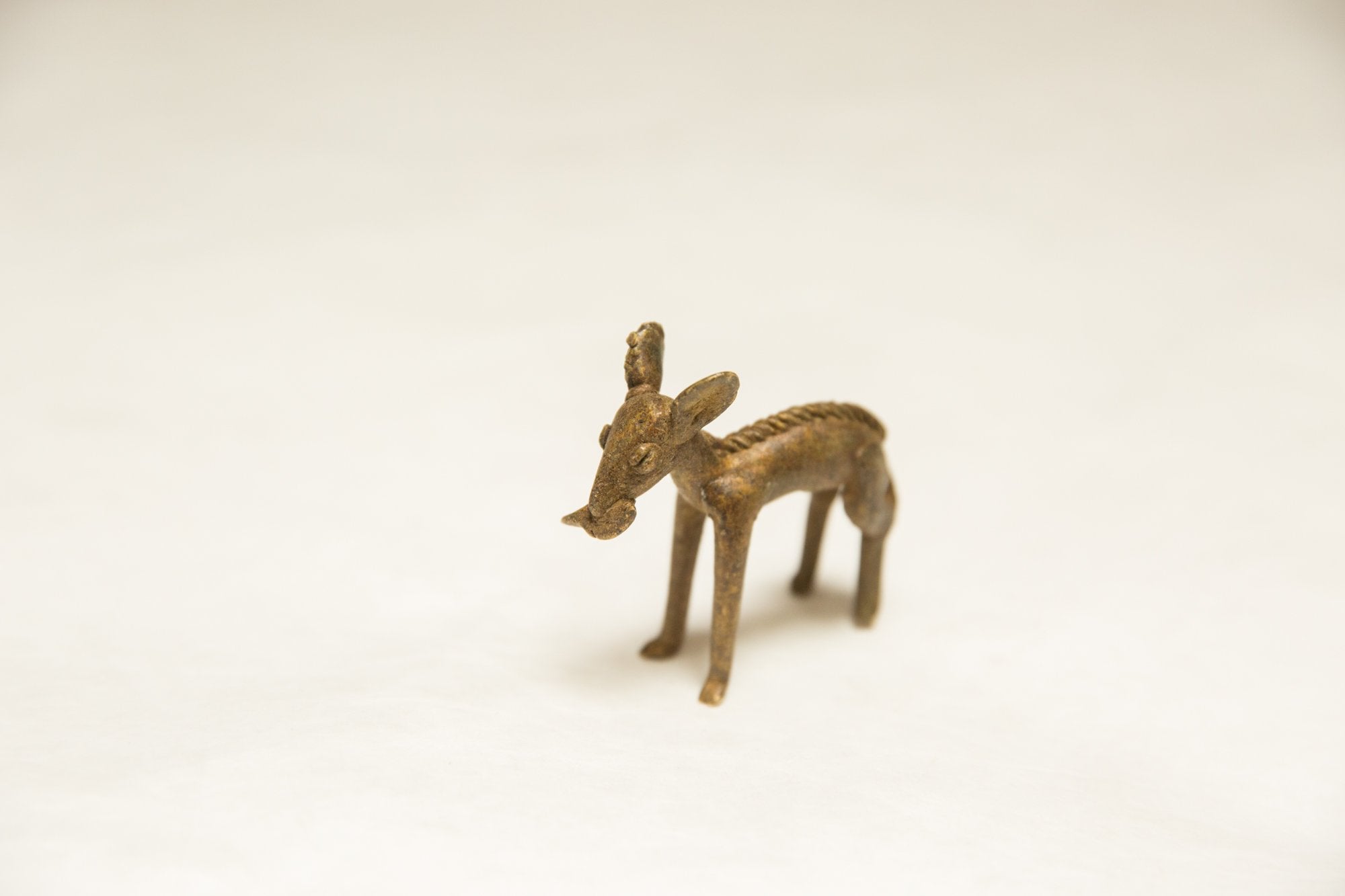 Vintage African Bronze Ewe Eating Leaf // ONH Item ab00749 Image 1