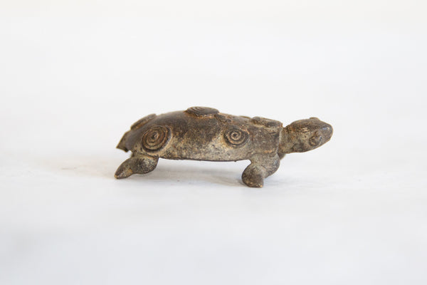 Vintage African Dark Bronze Circle Back Turtle // ONH Item ab00785 Image 1