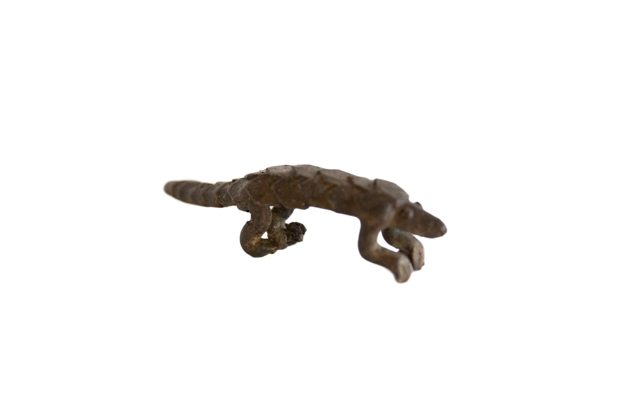 Vintage African Dark Bronze Pangolin with Curved Tail // ONH Item ab00786