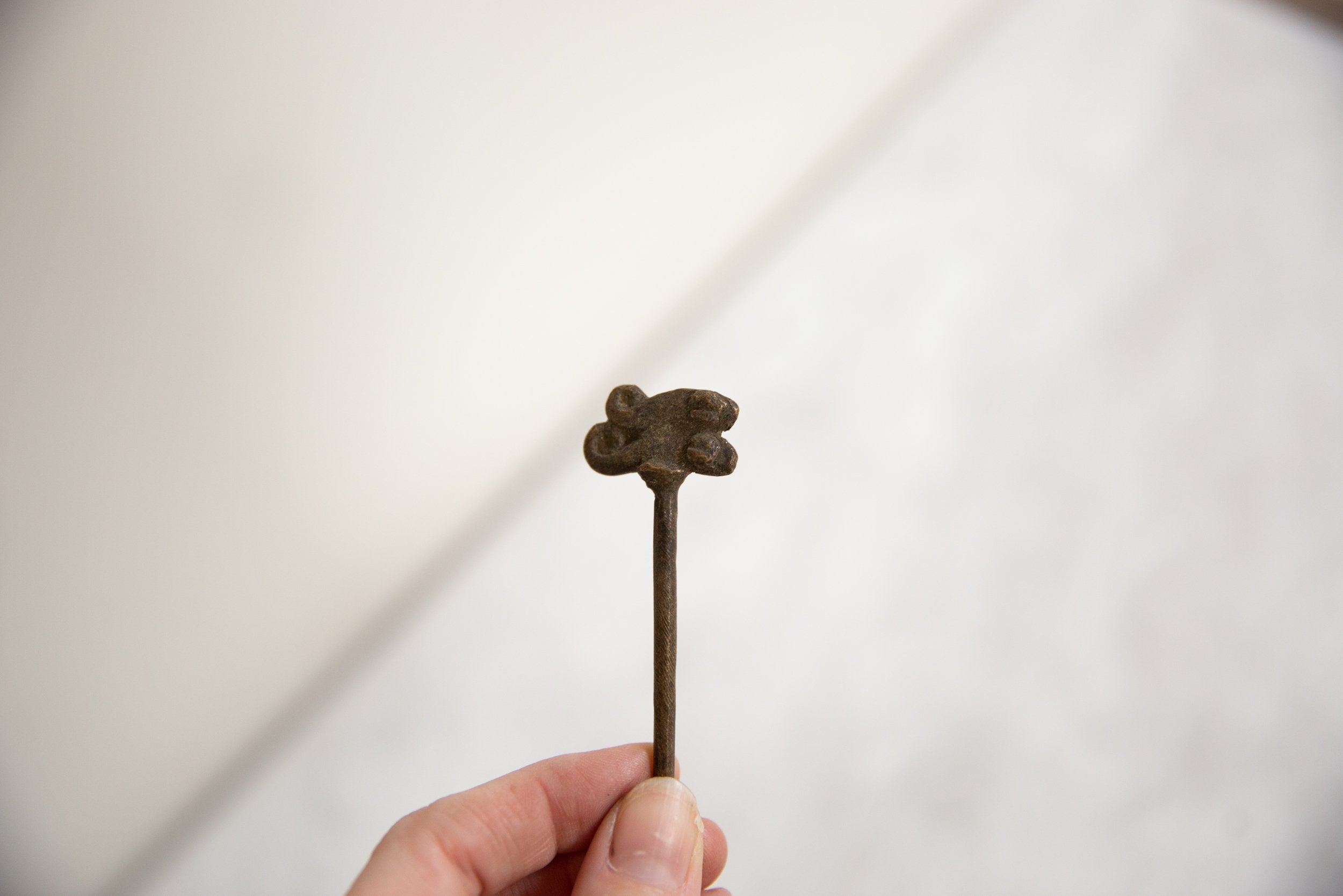 Vintage African Bronze Double Chameleon Pin // ONH Item ab00867 Image 2