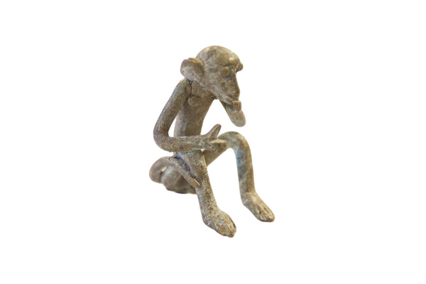 Vintage African Bronze Sitting Monkey Giving Thumbs Up // ONH Item ab01131