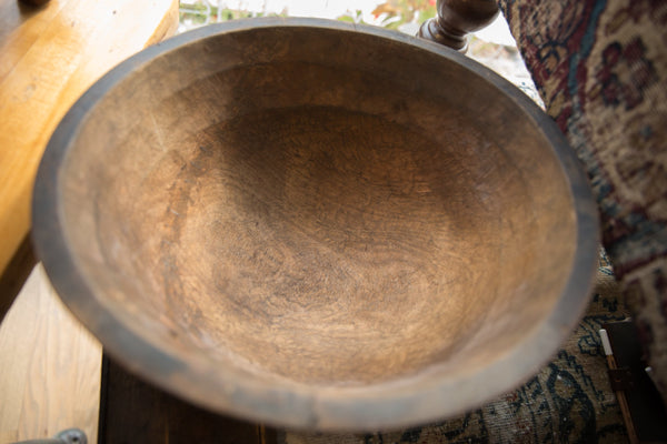 Vintage African Wooden Bowl // ONH Item ab01385 Image 1