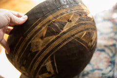 Vintage African Wooden Bowl // ONH Item ab01402 Image 5