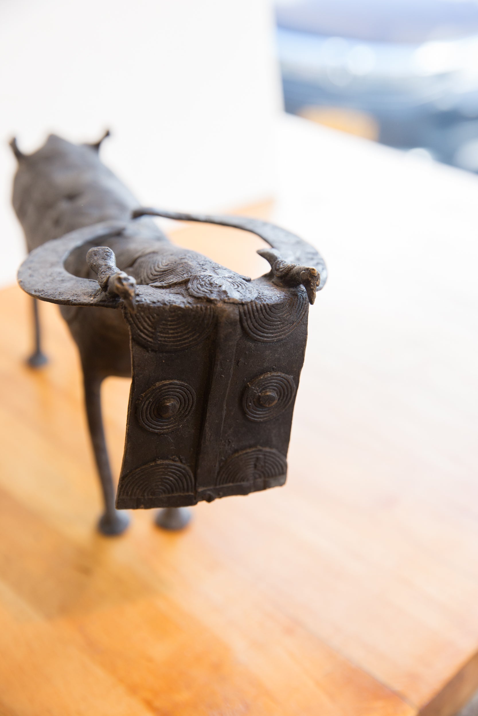 Vintage African Buffalo with Birds // ONH Item ab01434 Image 1