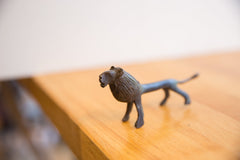 Vintage African Lion with Dark Patina // ONH Item ab01470 Image 3