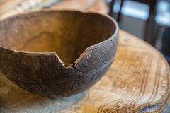 Vintage Wooden African Bowl // ONH Item ab01565 Image 1