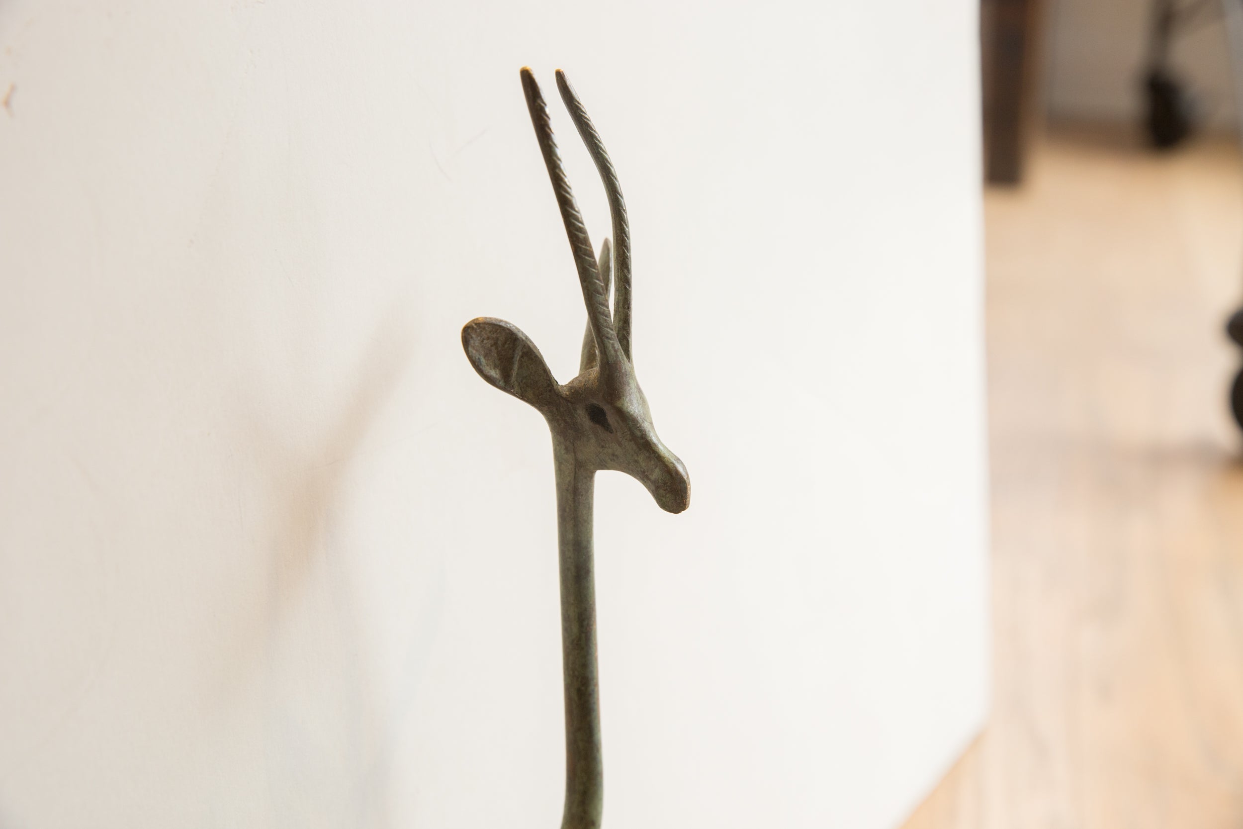 Medium Vintage African Gazelle Sculpture // ONH Item ab01609 Image 1