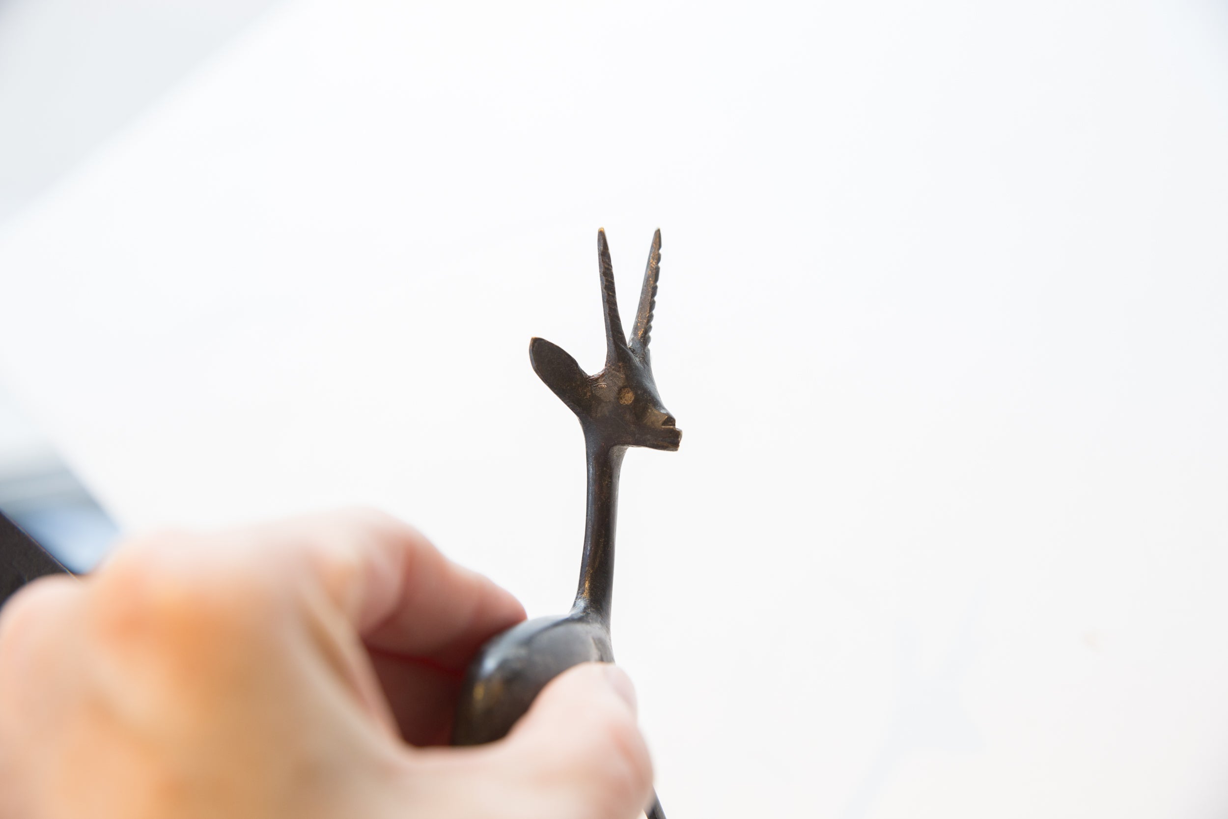 Vintage Right Facing African Gazelle // ONH Item ab01654 Image 1