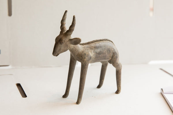 Vintage African Antelope Sculpture // ONH Item ab01914 Image 1