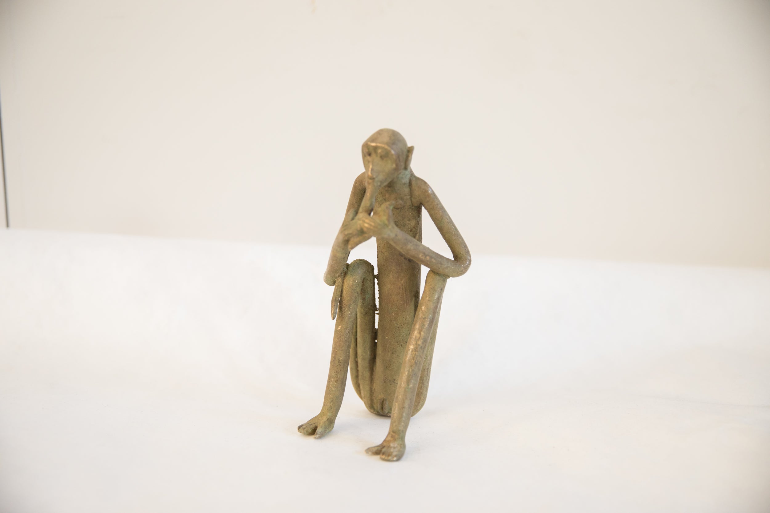 Vintage African Sitting Monkey Eating Banana Sculpture // ONH Item ab01938 Image 1
