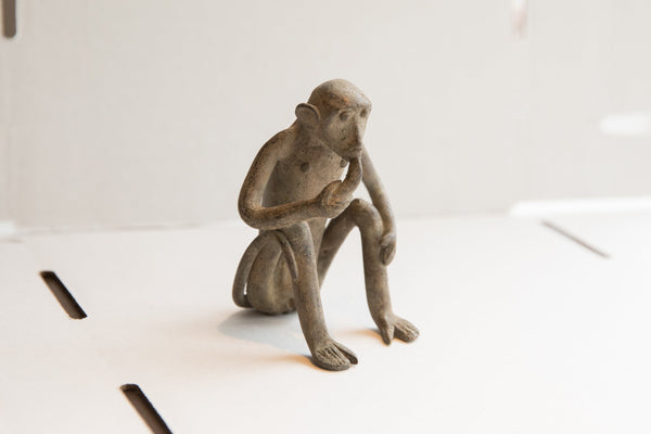 Vintage African Monkey Eating Banana Figurine // ONH Item ab01945 Image 1
