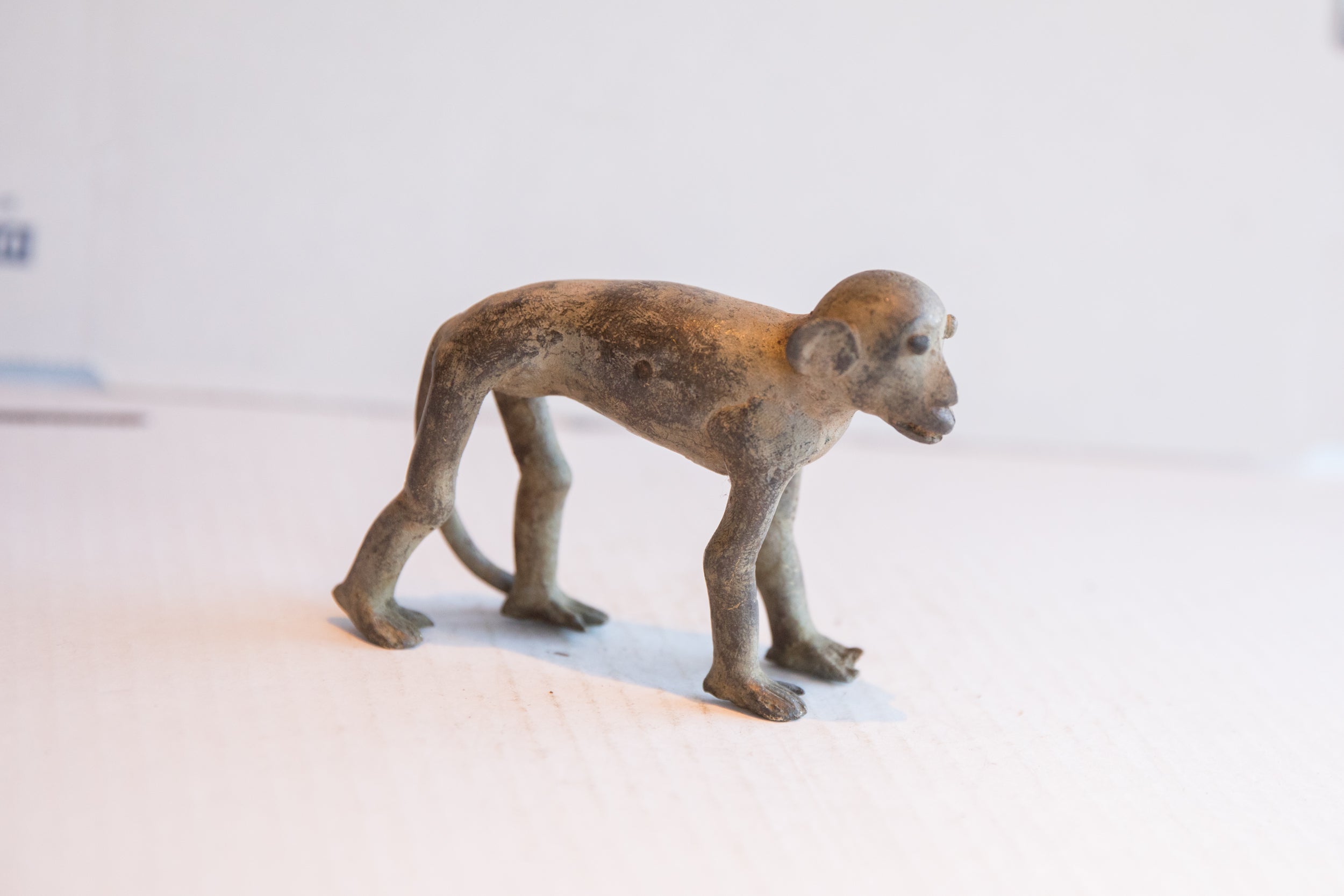 Vintage African Monkey Sculpture // ONH Item ab01965 Image 1