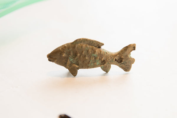 Vintage African Imperfect Fish Figurine // ONH Item ab02025 Image 1