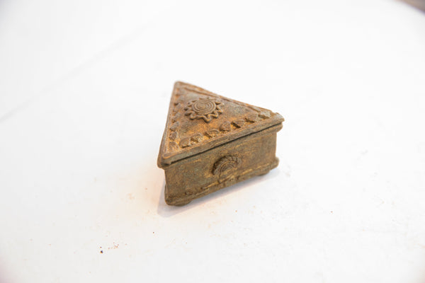 Vintage African Triangle Box with Sun Design // ONH Item: ab02074, Image 1