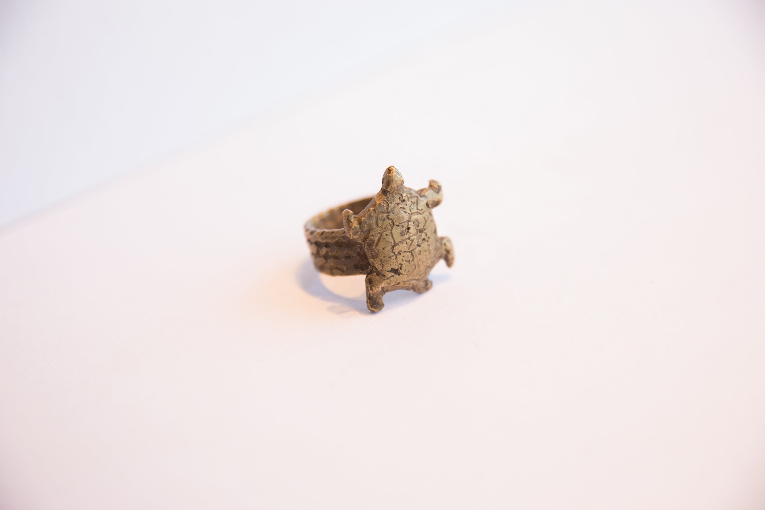 Vintage African Turtle Ring // ONH Item: ab02077, Image 1