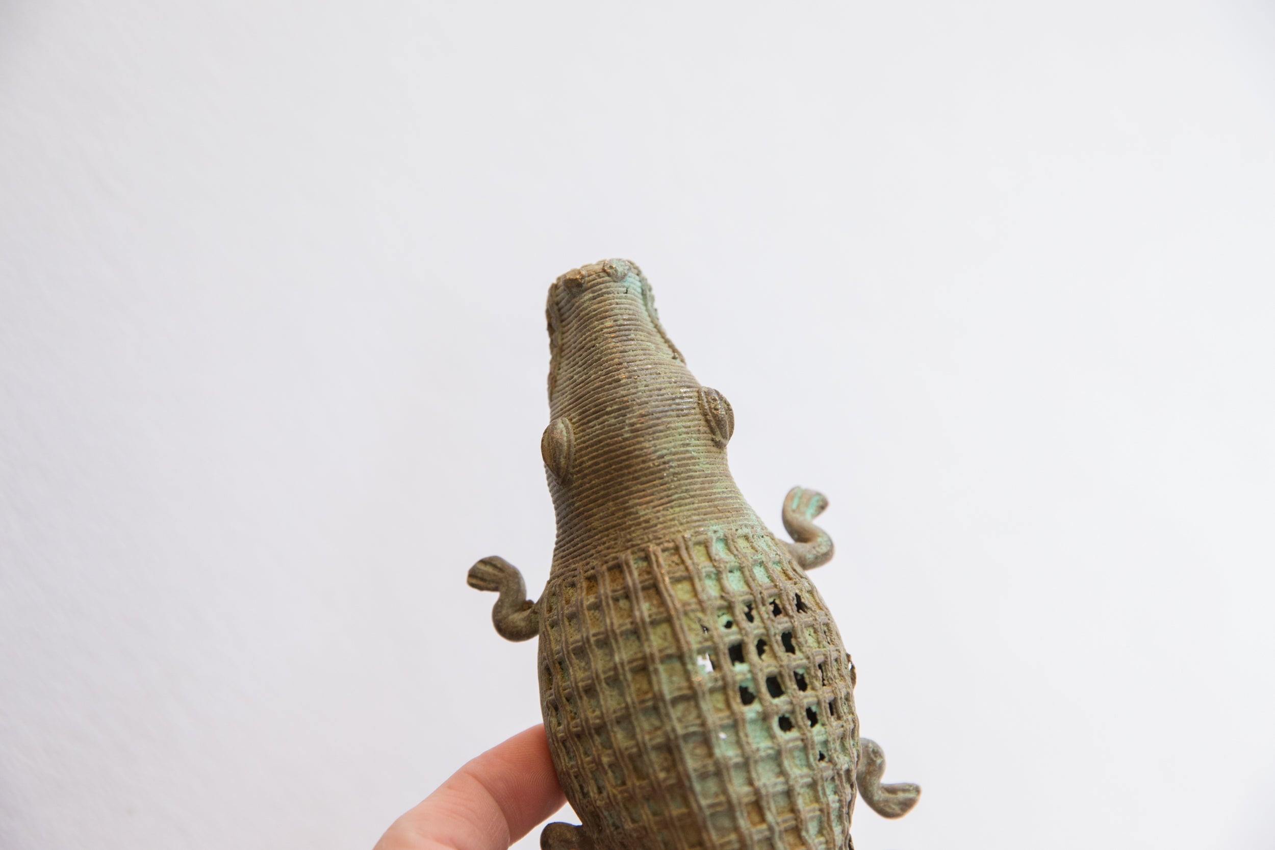 Vintage African Checked Design Alligator Sculpture // ONH Item: ab02117, Image 1