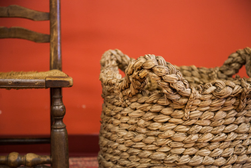 Large Nubby Vintage Basket // ONH Item am001005c Image 1