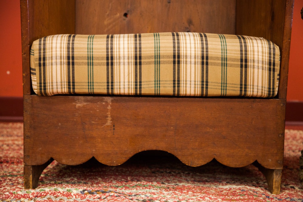 Antique Oversized Settle Chair Upholstered // ONH Item am001012c Image 1