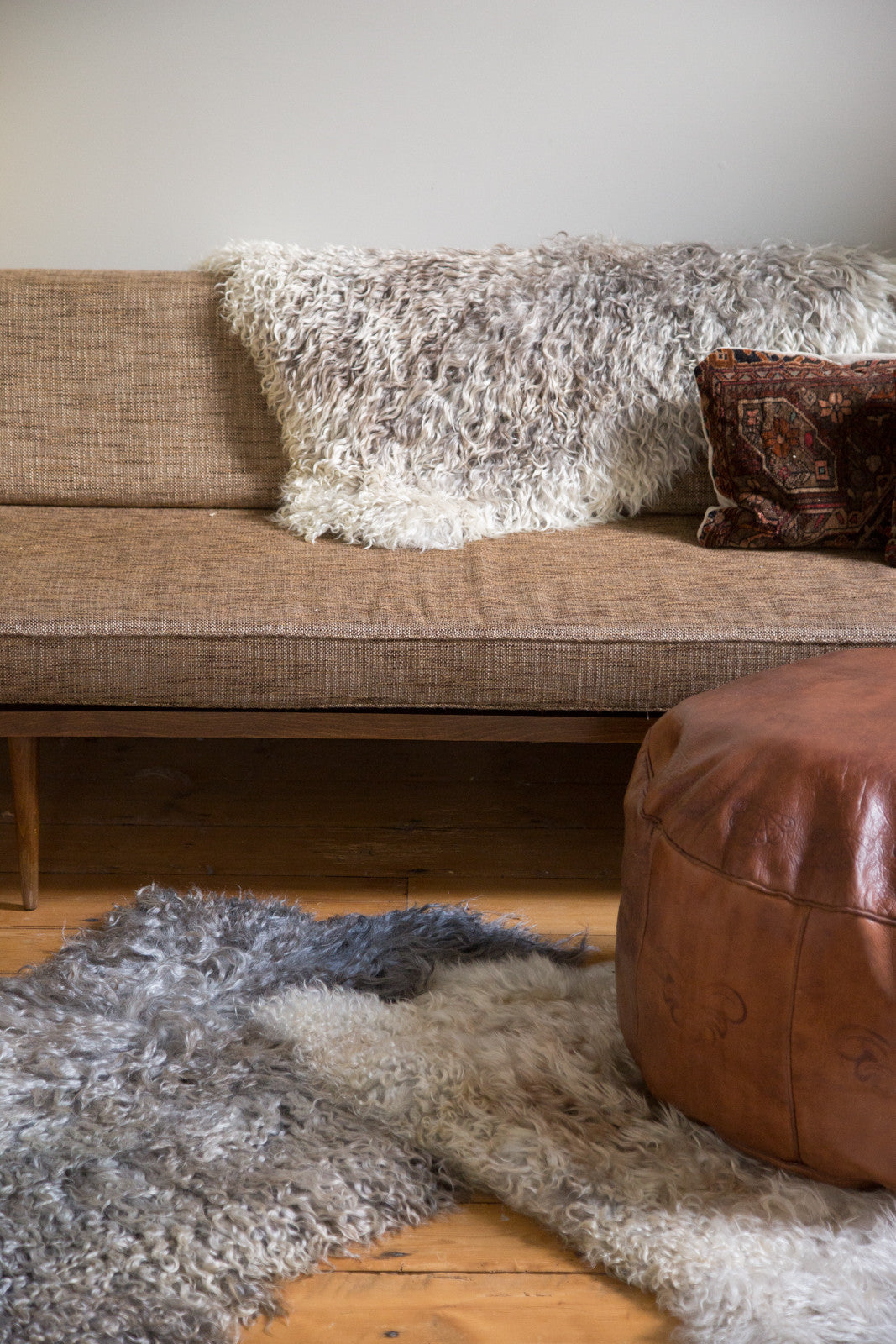 Angora Polyester Rug Pelt Turkish Rug 3'5