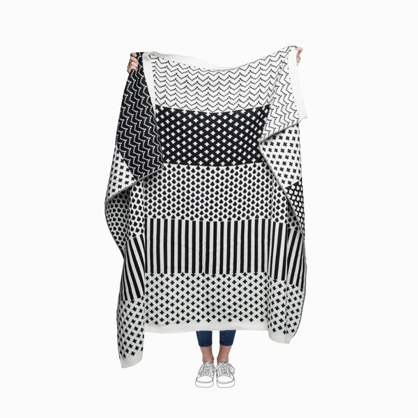 Handmade Modern Blanket Black and White // ONH Item 3381 Image 1