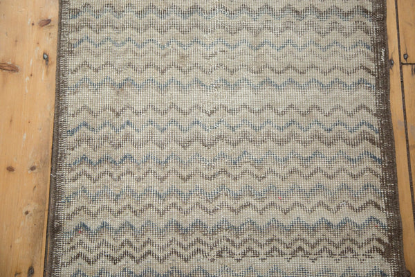 2.5x5.5 Vintage Distressed Tulu Rug Runner // ONH Item ct001112 Image 2