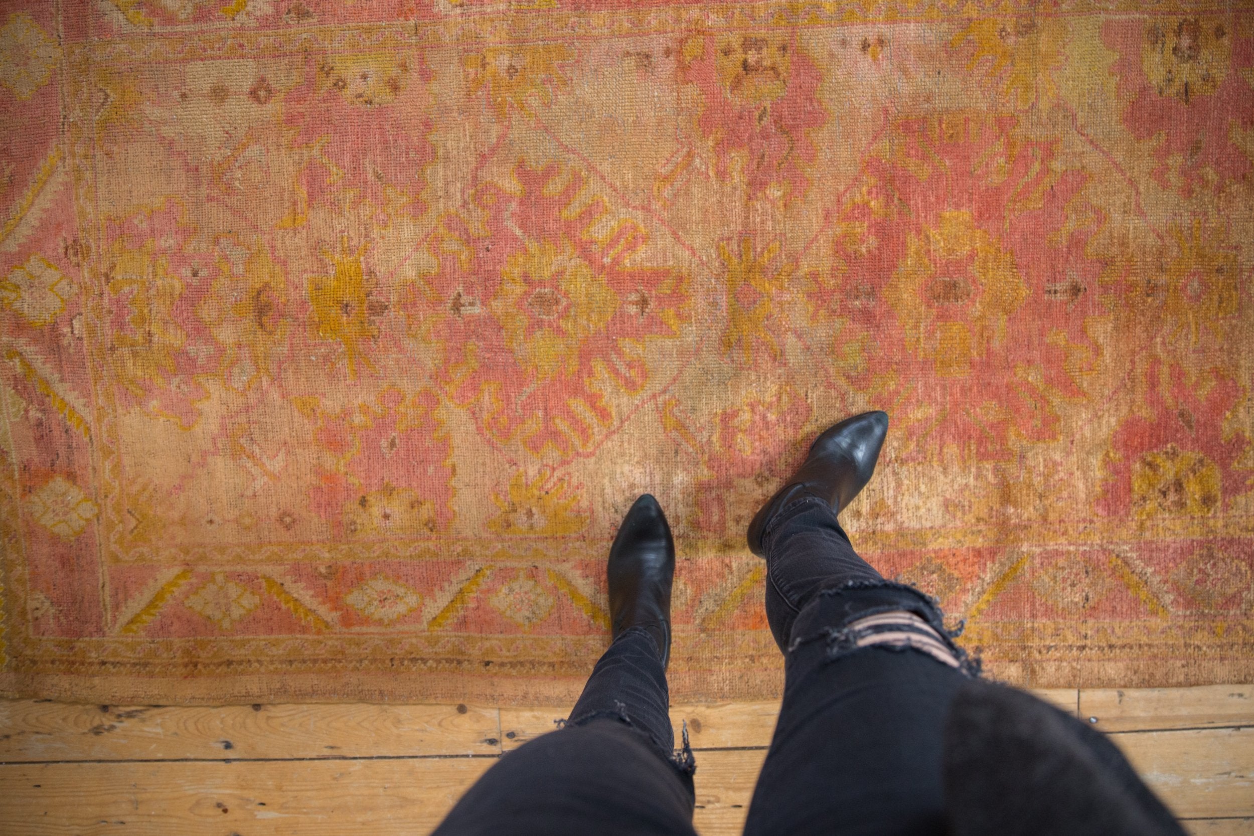 4x7.5 Vintage Fine Distressed Oushak Rug // ONH Item ct001214 Image 1