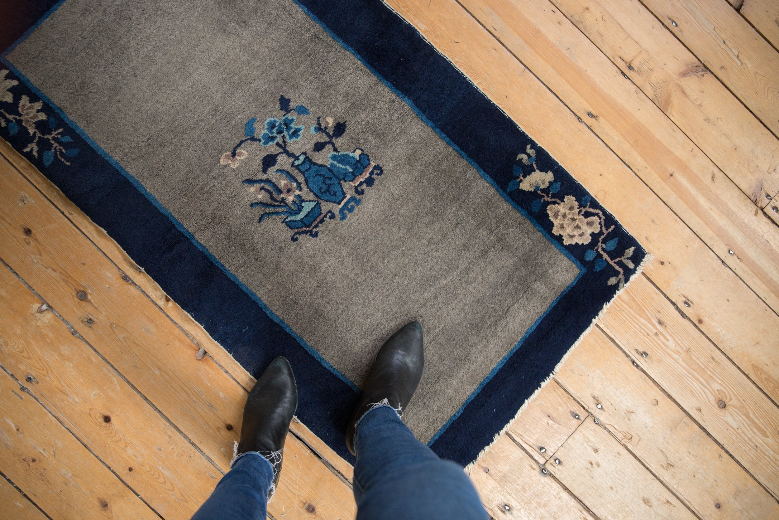 2.5x4 Vintage Peking Rug // ONH Item ct001230 Image 1