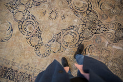 9.5x13.5 Vintage Distressed Meshed Carpet // ONH Item ct001241 Image 1