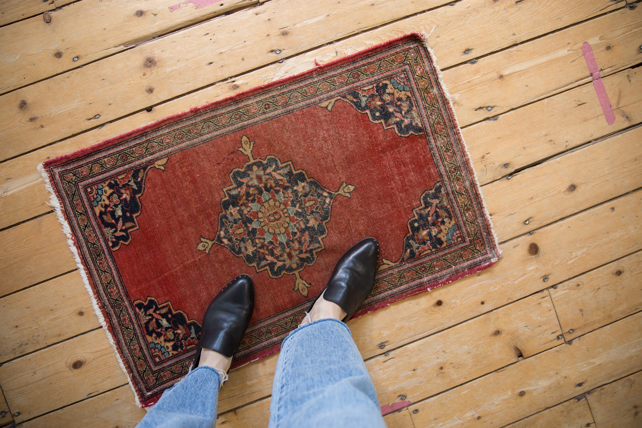 2x3 Vintage Farahan Sarouk Rug Mat // ONH Item ct001451 Image 1