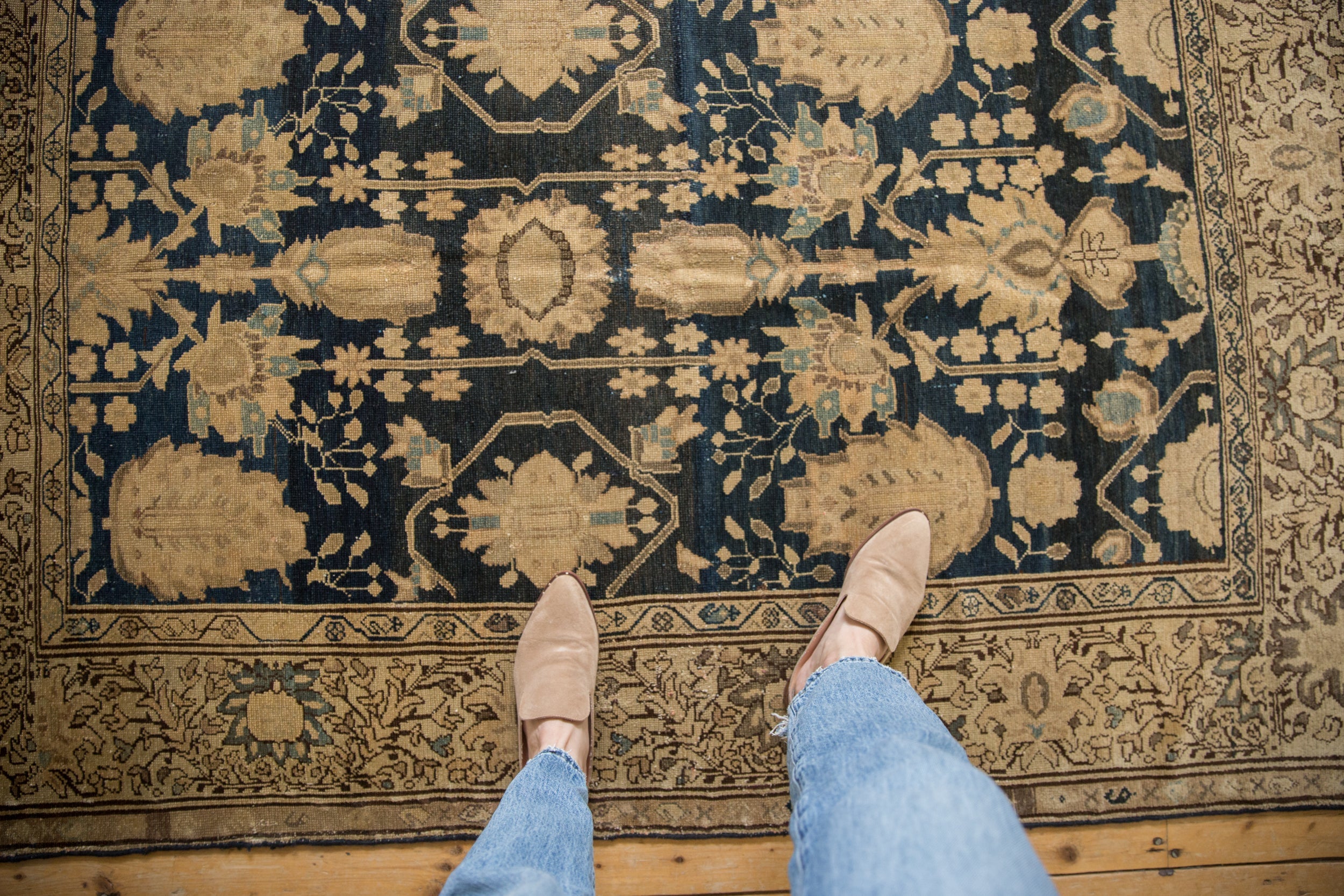 4.5x6.5 Vintage Fine Tea Washed Malayer Rug // ONH Item ct001465 Image 1