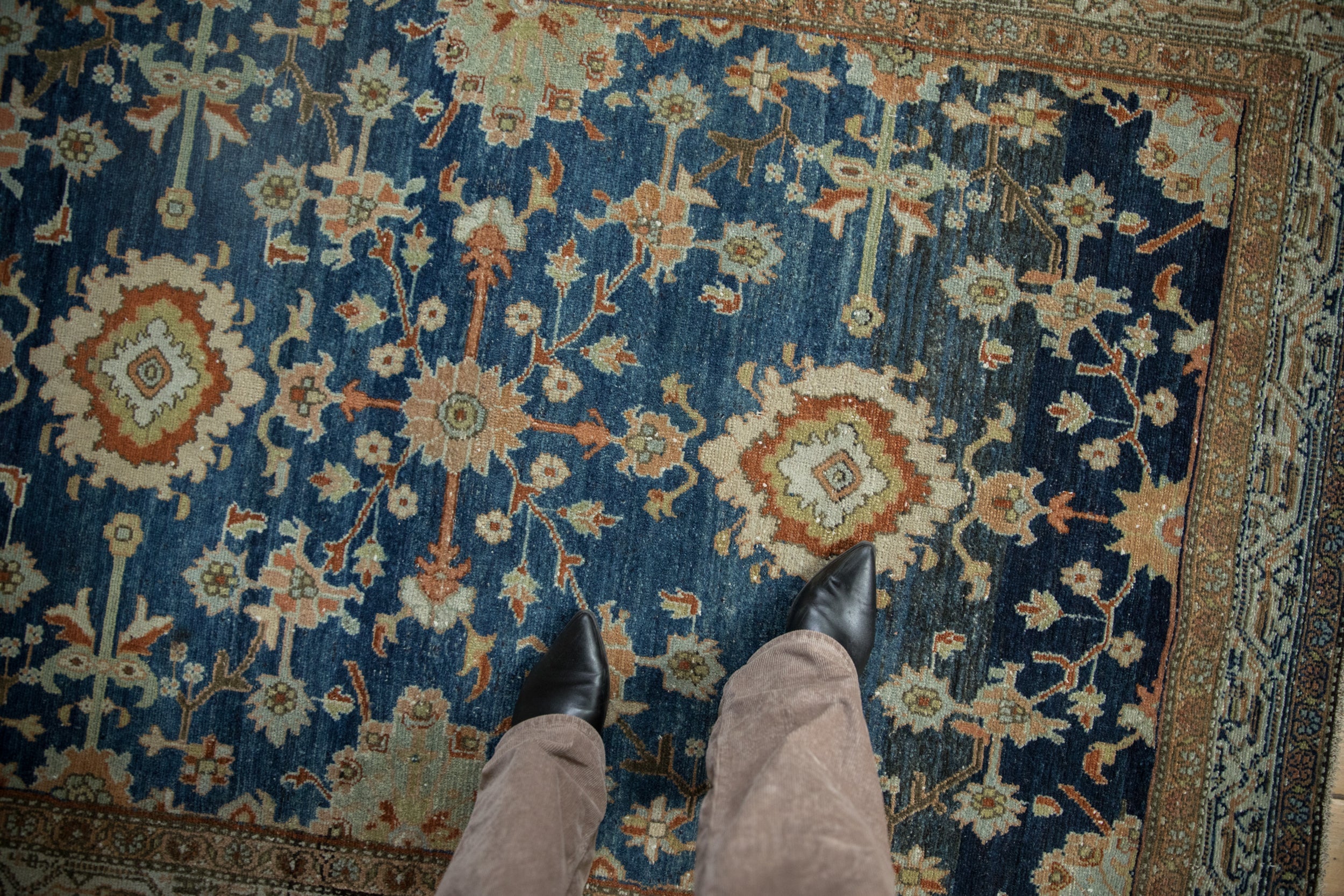 4.5x6.5 Vintage Distressed Hamadan Rug // ONH Item ct001558 Image 1