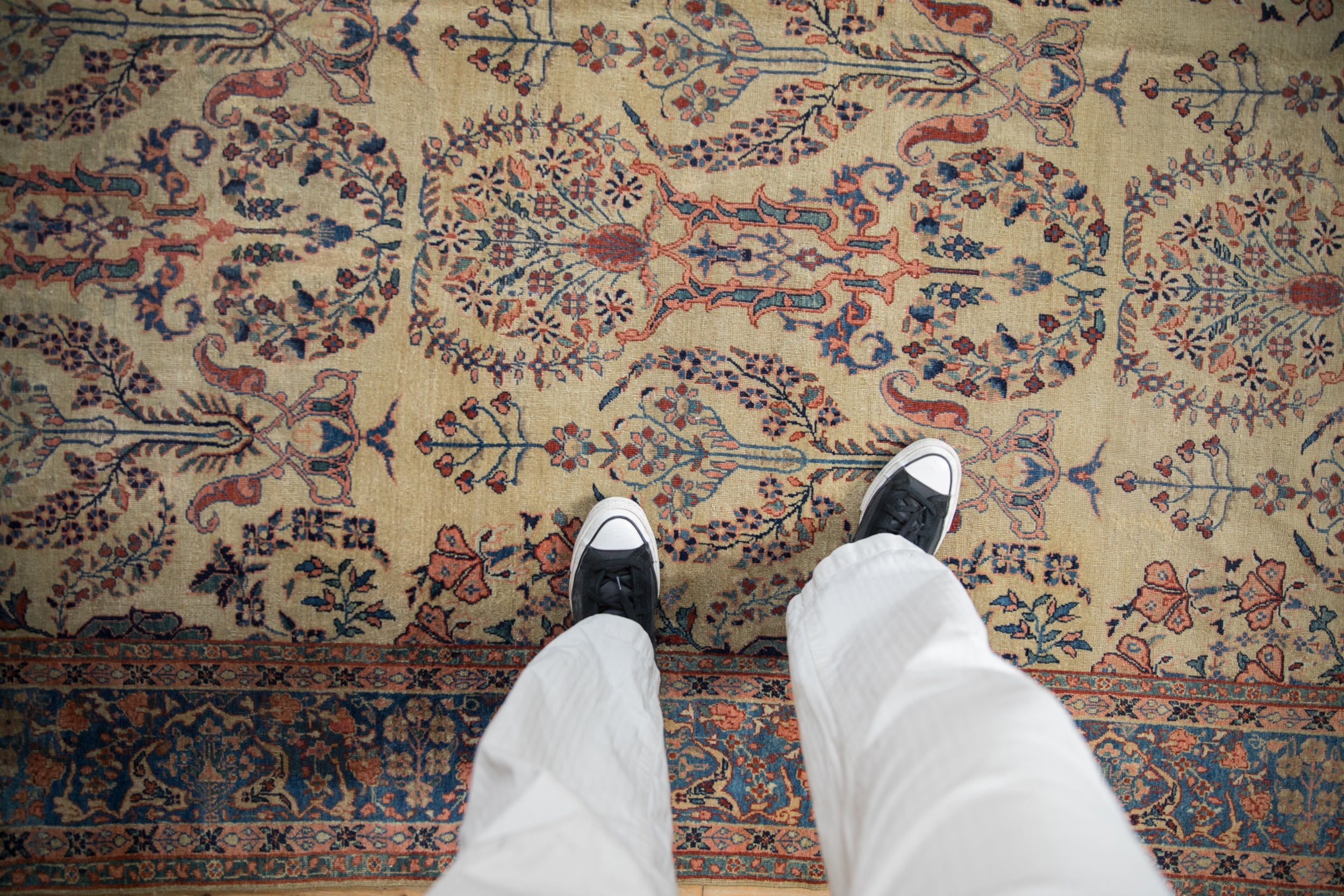 Antique Farahan Sarouk Carpet // ONH Item: ct001582, Image 1