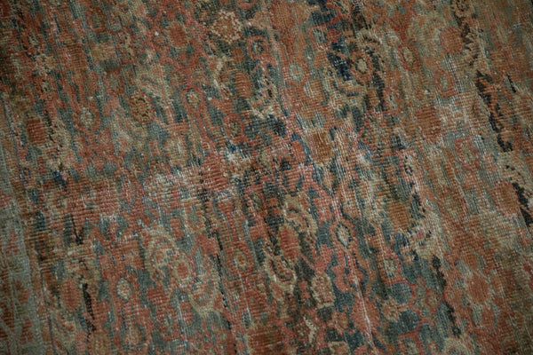 Antique Distressed Fereghan Carpet // ONH Item: ct001652, Image 7