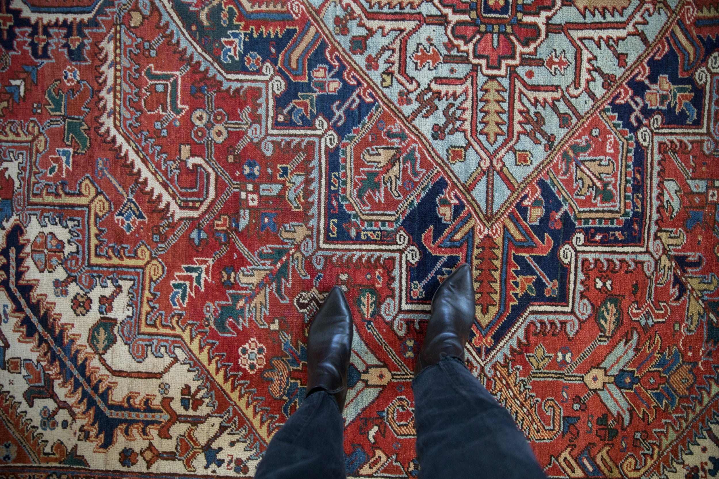 Vintage Heriz Carpet // ONH Item: ct001656, Image 1