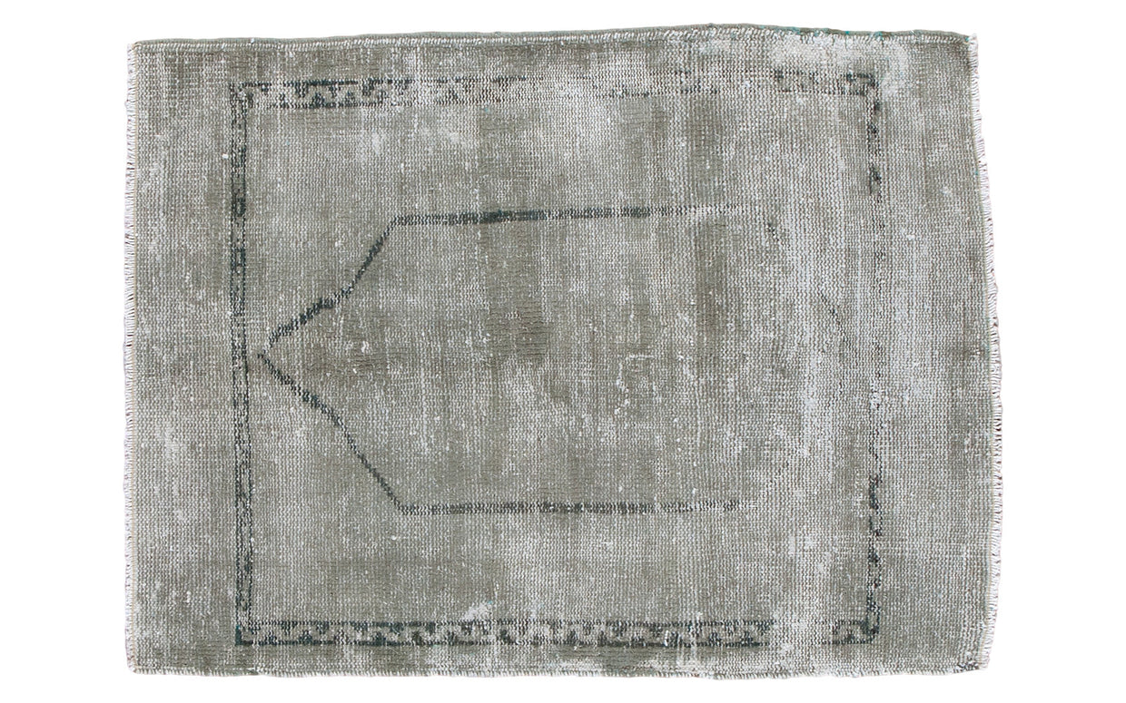 3x3.5 Distressed Oushak Square Rug // ONH Item ee001159