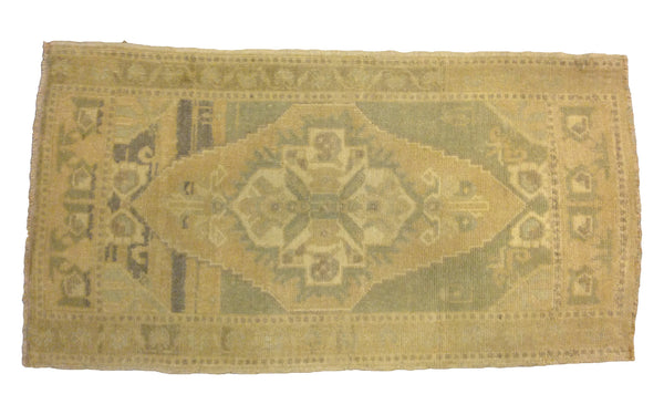 1.5x3 Vintage Oushak Runner // ONH Item ee001176