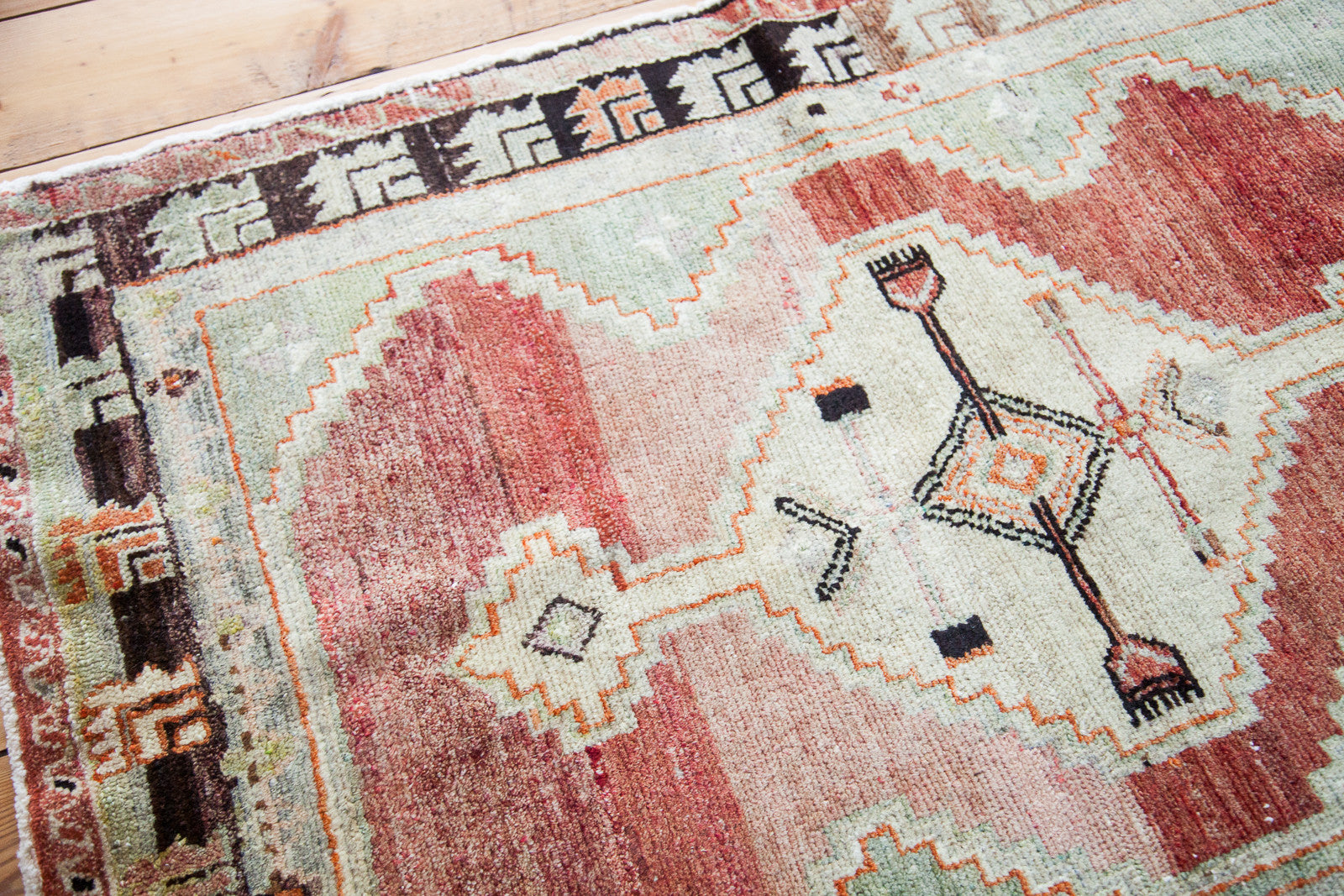 3x4 Vintage Oushak Rug // ONH Item ee001310 Image 1