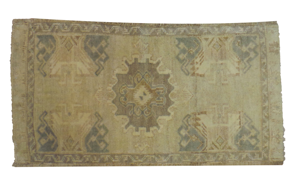 2x3.5 Vintage Oushak Rug Mat // ONH Item ee001361