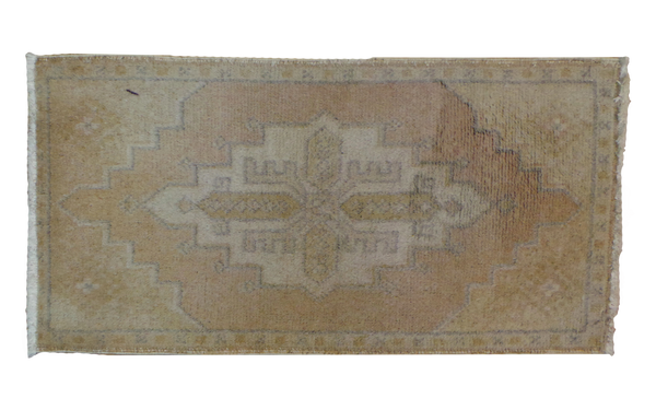 2x3 Vintage Oushak Rug Mat // ONH Item ee001370