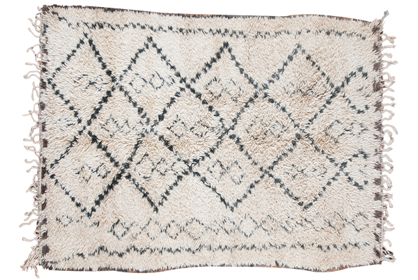 6x8.5 Vintage Moroccan Carpet // ONH Item ee001379