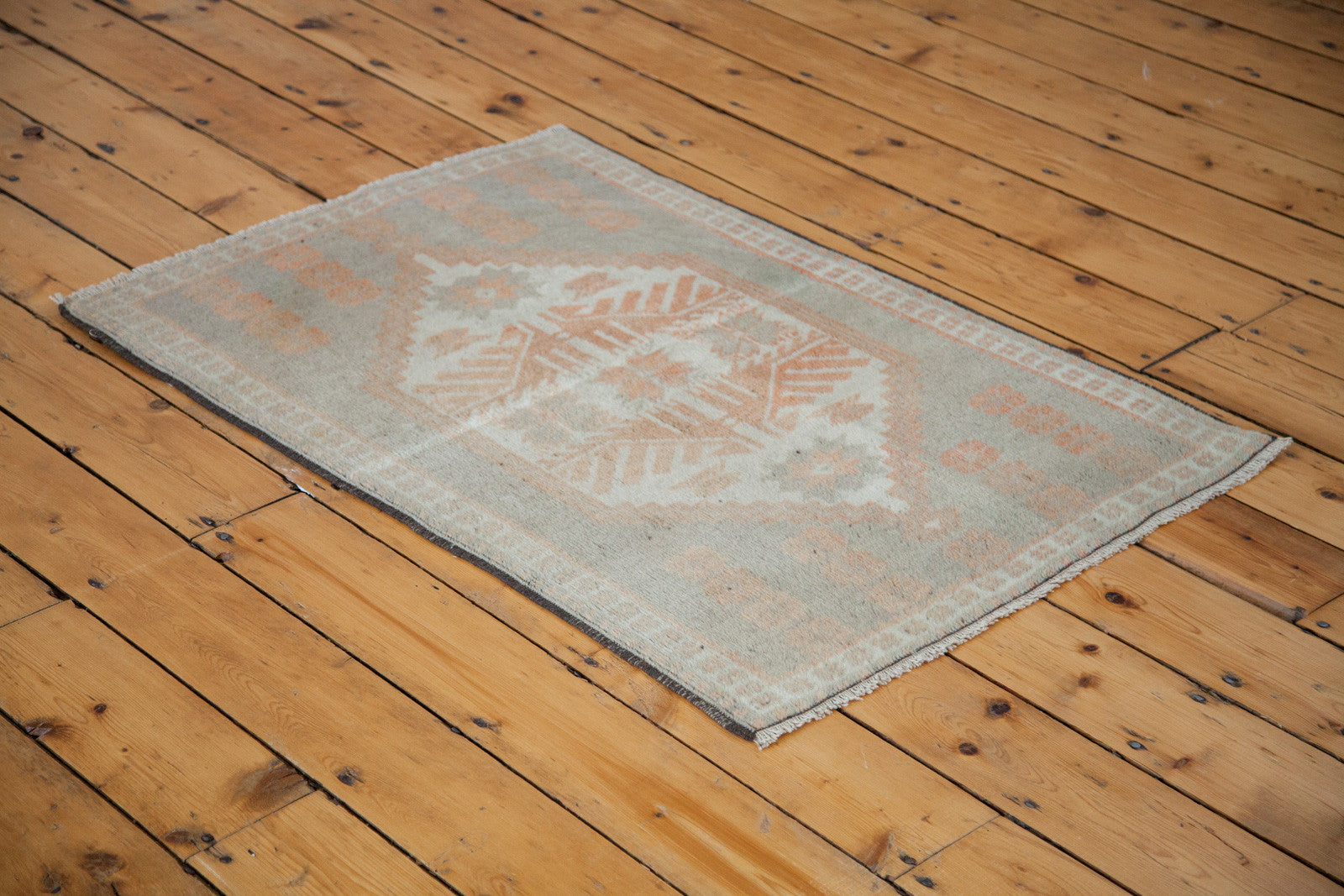 2.5x4 Distressed Oushak Rug // ONH Item ee001407 Image 1
