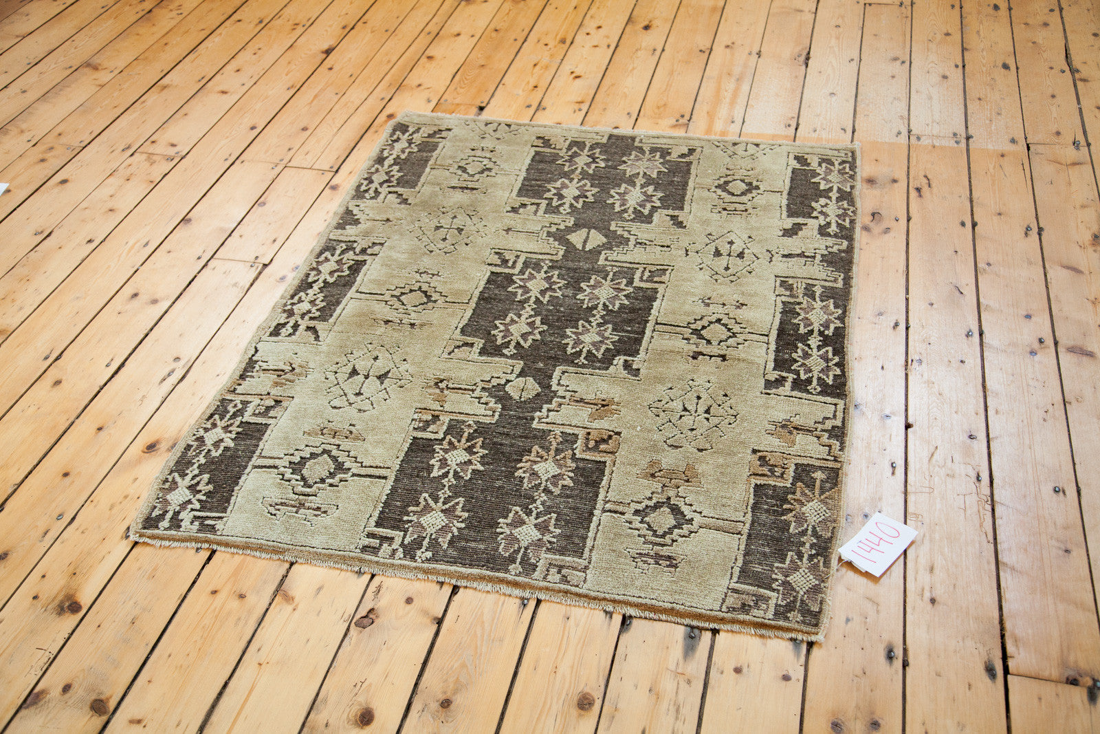 4x5 Distressed Oushak Rug // ONH Item ee001440 Image 1