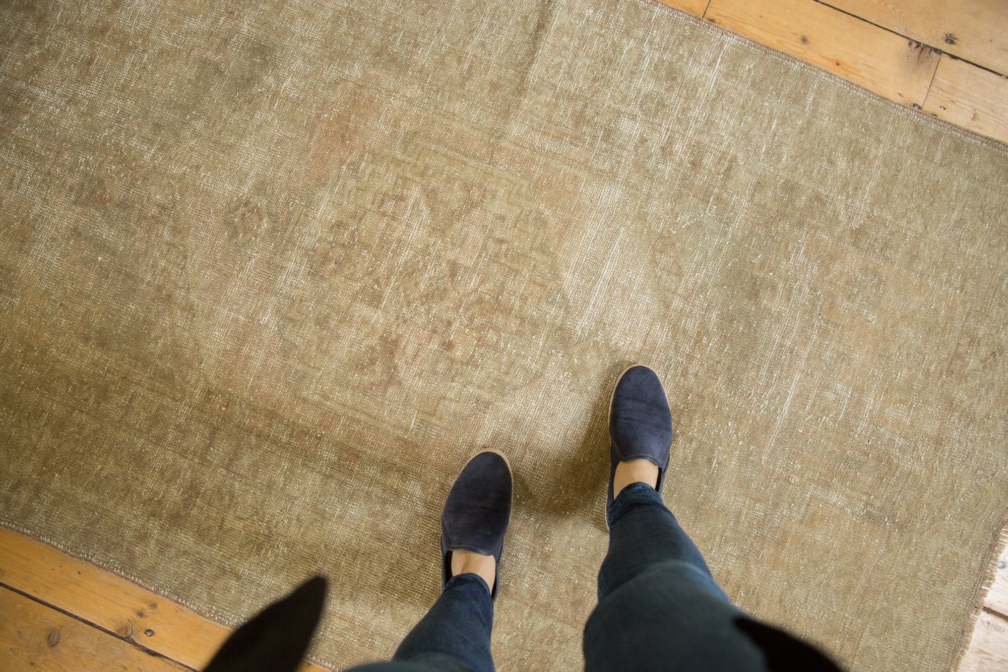 4x6 Distressed Oushak Rug // ONH Item ee001448 Image 1